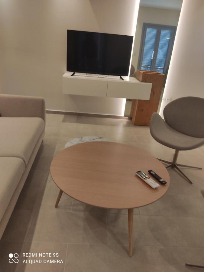 Pink Rose Luxury And Comfort Apartment At The Centre Of Preveza Luaran gambar